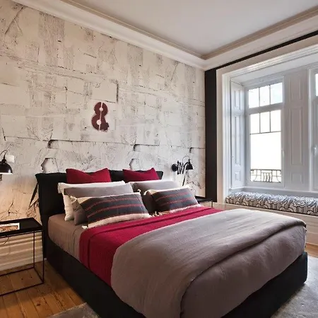 Stylish Estrela By Lovelystay