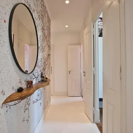 Stylish Estrela By Lovelystay